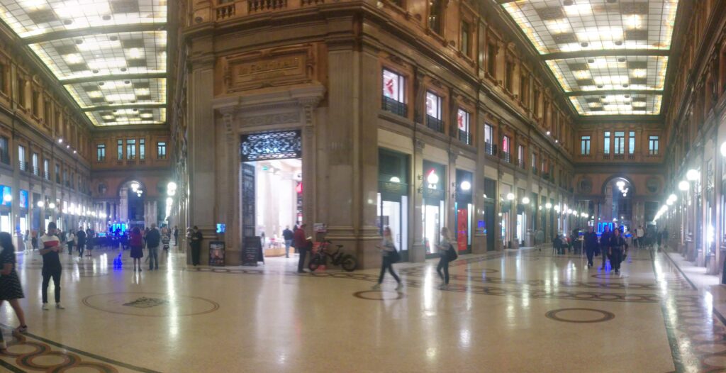 Indoor mall in downtown Rome